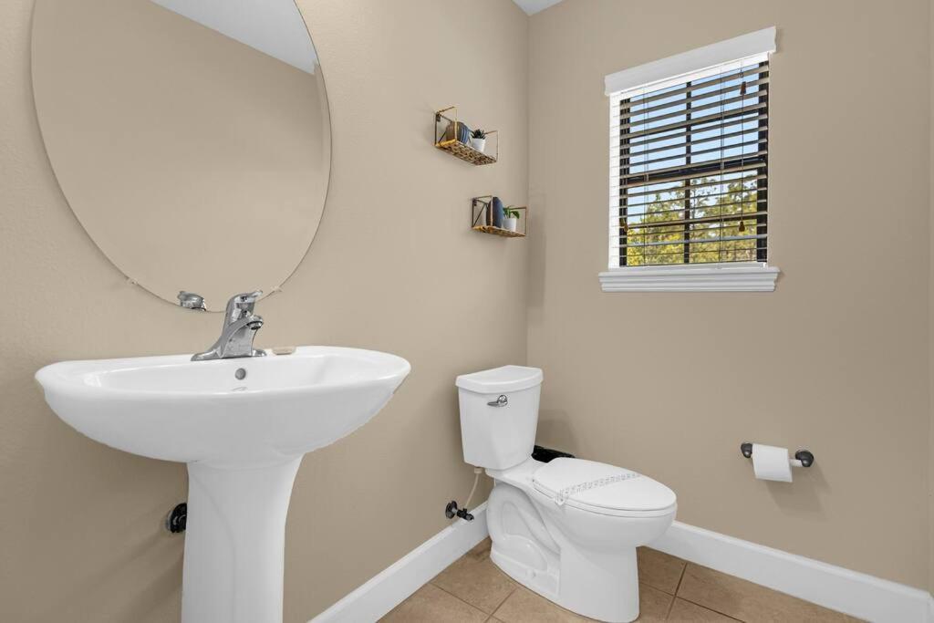 Vibrant 4Br Family Townhome 1 Mile From Disney World And Disney Springs 奥兰多 外观 照片