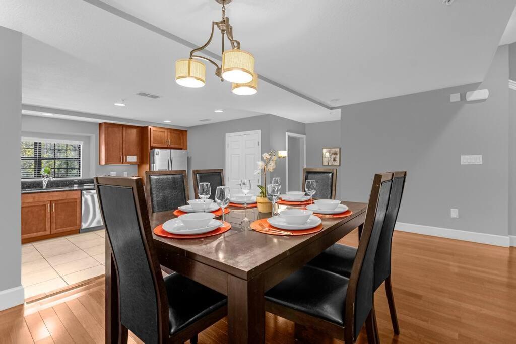 Vibrant 4Br Family Townhome 1 Mile From Disney World And Disney Springs 奥兰多 外观 照片